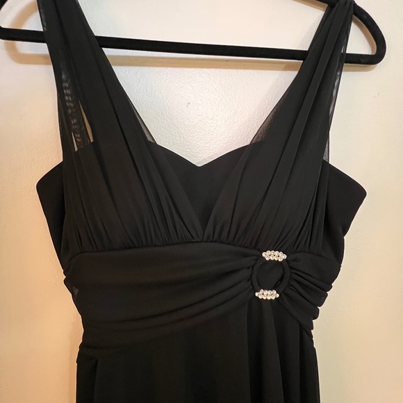 Betsy & Adam Dresses & Skirts - Betsy & Adam formal dress black